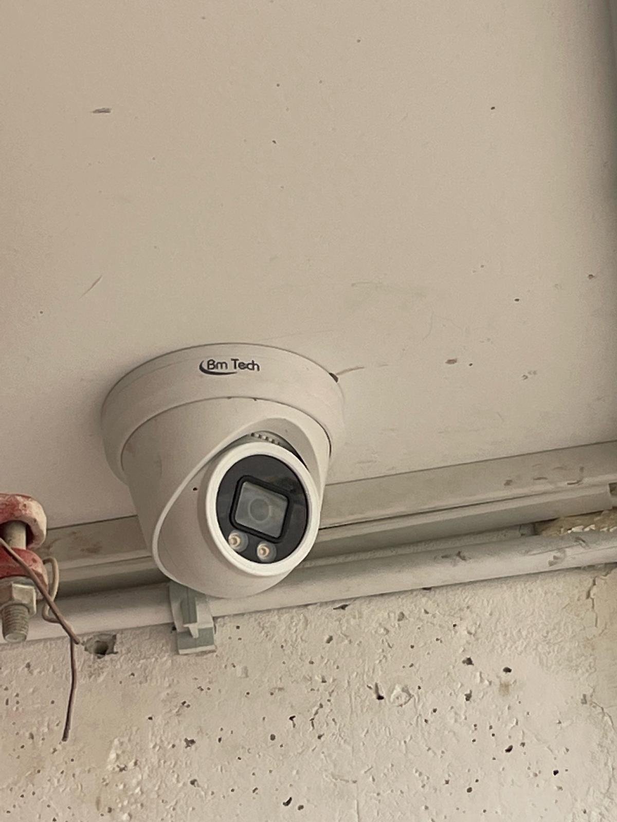 התקנת מצלמות אבטחה בדירה בפתח תקווה