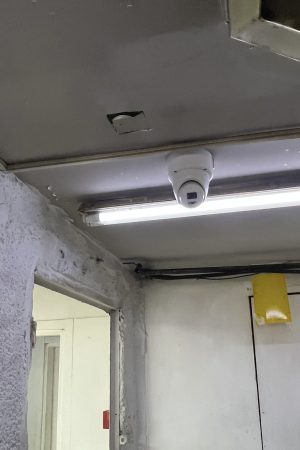 התקנת מצלמת אבטחה בעסק